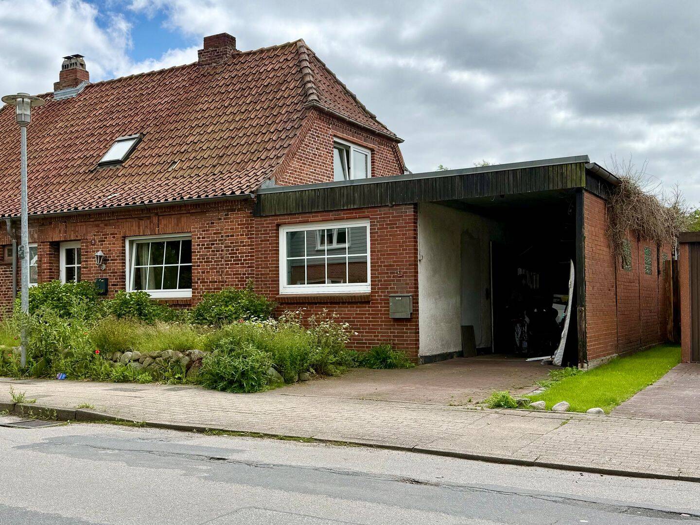 Doppelhaushälfte mit Südgarten, 25899 Niebüll