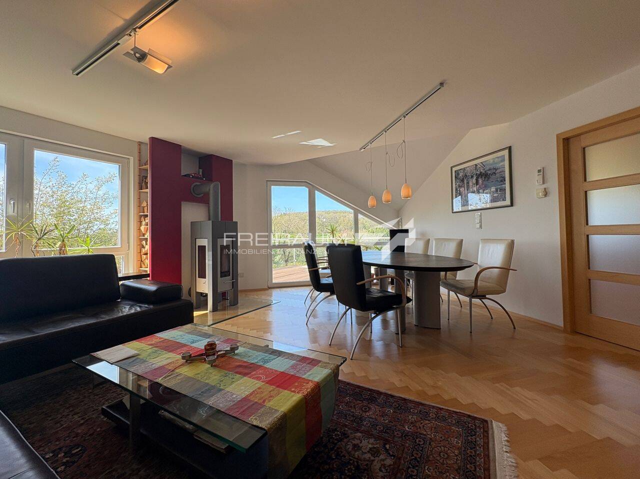 FREIRAUM4 +++ Voll klimatisierte und hochwertig ausgestattete Maisonette-Wohnung in begehrter Lage, 57074 Siegen