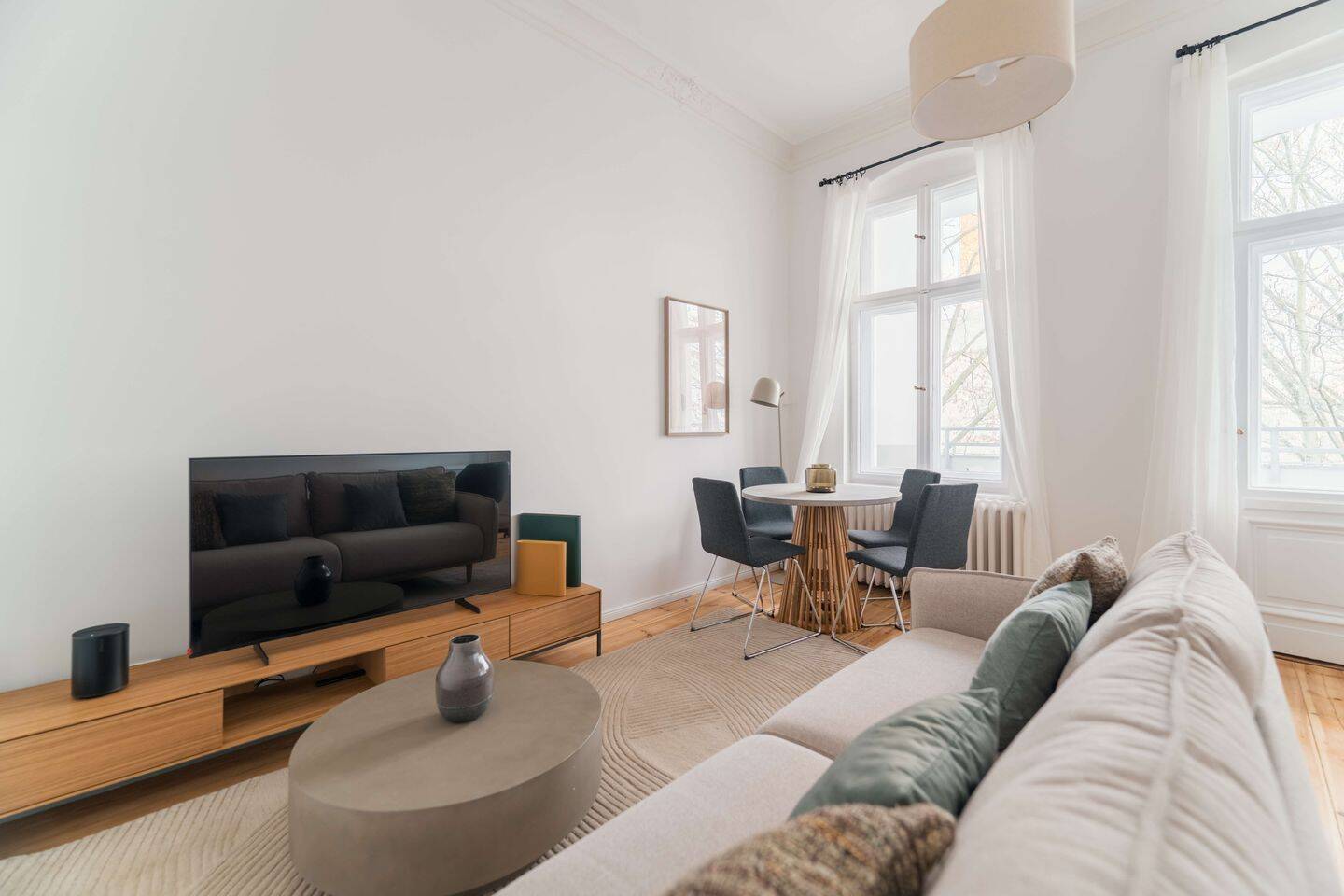 Beeindruckende 2-Zimmer Wohnung in Charlottenburg – voll möbliert, 10789 Berlin (Tempelhof-Schöneberg Charlottenburg Schöneberg Wilmersdorf)