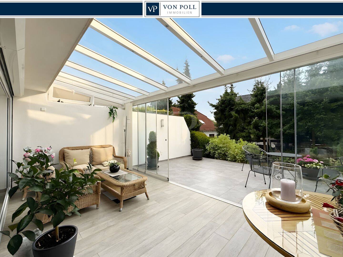 VON POLL – BAD HOMBURG: Sonniges Reihenhaus mit Garten und Garage in naturnaher Lage, 61352 Bad Homburg v.d. Höhe