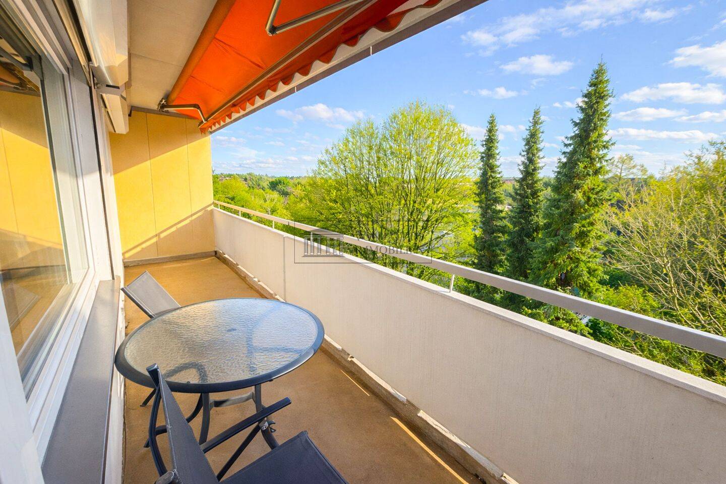 Licht. Ruhe. Zuhause – 4-Zimmer-Wohnung mit Balkon & Weitblick in Hürth, 50354 Hürth