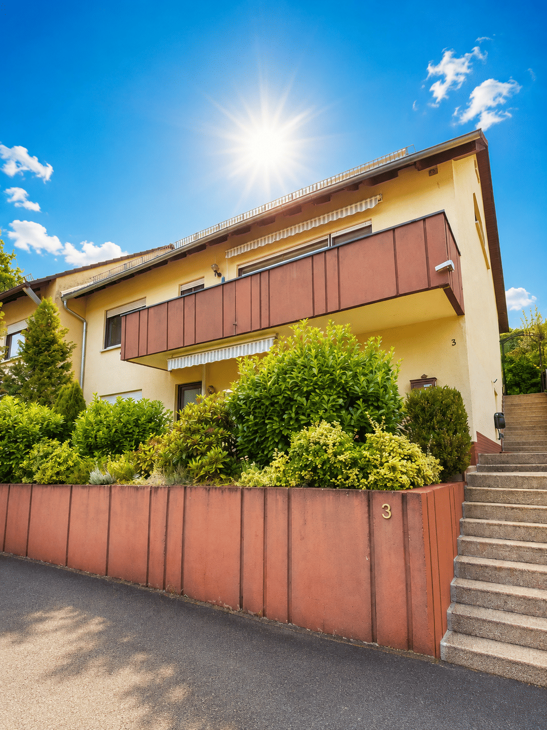 Wohnen, wo die Natur zuhause ist – Haus mit Einliegerwohnung und herrlichem Ausblick, 63869 Heigenbrücken