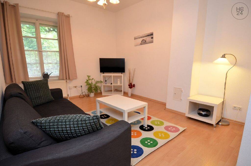 Neu möblierte Wohnung in Augsburg nähe MAN, 86153 Augsburg (Innenstadt)