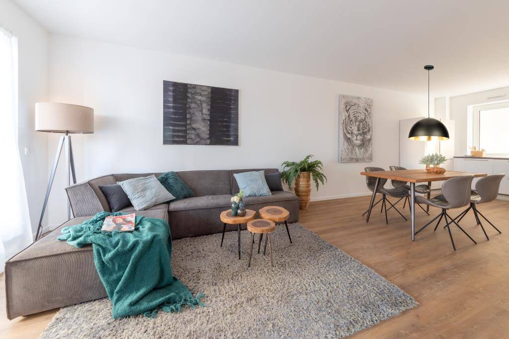Bezugsfertige Wohnung – Einfach Möbel rein und Füße hoch!, 44135 Dortmund (Mitte)