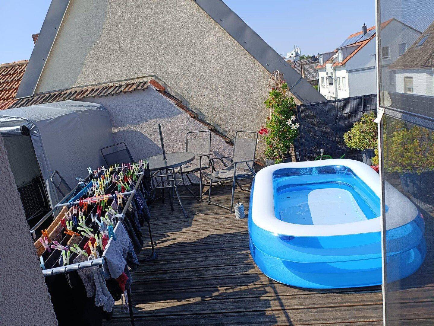 3-Zimmer Wohnung mit großer Dachterrasse in Budenheim, 55257 Budenheim