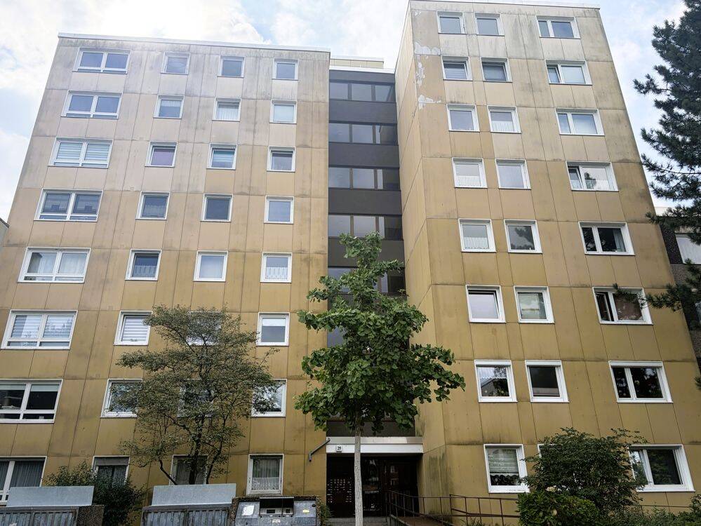 ZWANGSVERSTEIGERUNG: ETW mit TG- Stellplatz in Lichtenbroich, 40472 Düsseldorf (Hubbelrath Lichtenbroich Rath Unterrath)