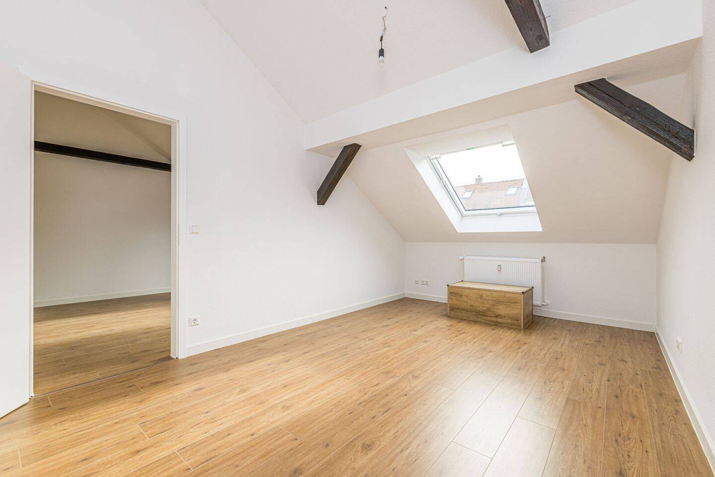 47 m² Wohnkomfort – Charmante 2-Zimmer-Wohnung im Dachgeschoss, 4299 Leipzig (Probstheida Stötteritz)