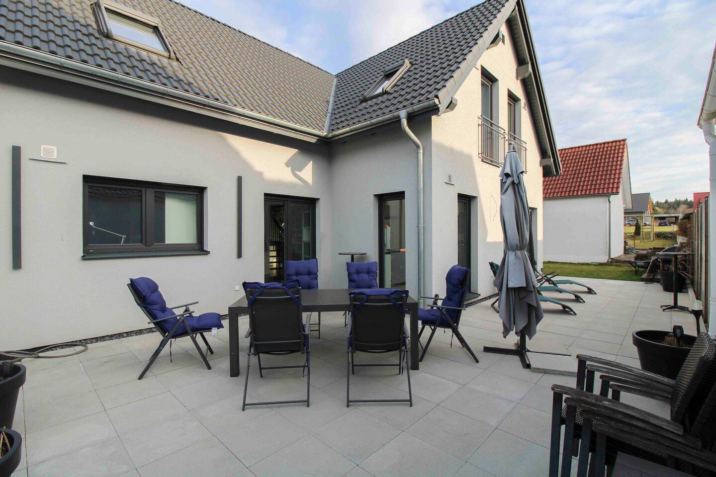 Großzügiges, neues Einfamilienhaus mit hochwertiger Ausstattung in schöner Wohnlage von Ehingen, 89584 Ehingen (Donau)