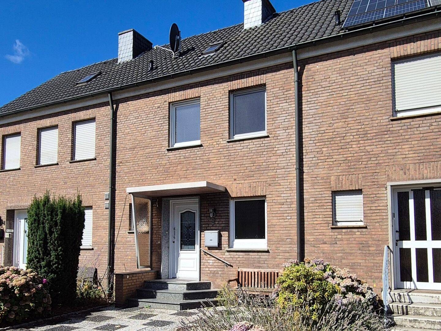 Wohnen in ruhiger Lage! Schönes Reihenmittelhaus in Mettingen, 49497 Mettingen