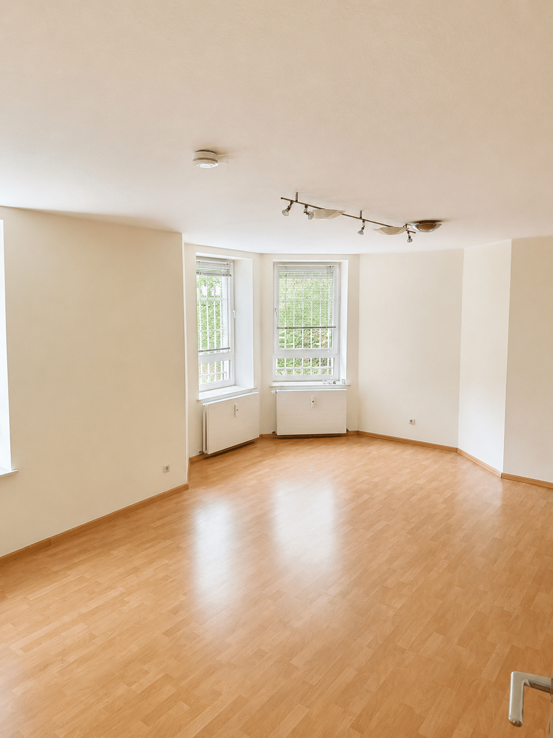 TOP-LAGE mit 2 Zimmern in Essen-Bredeney / Rüttenscheid, 45133 Essen (Bredeney Rüttenscheid Schuir Stadtwald)
