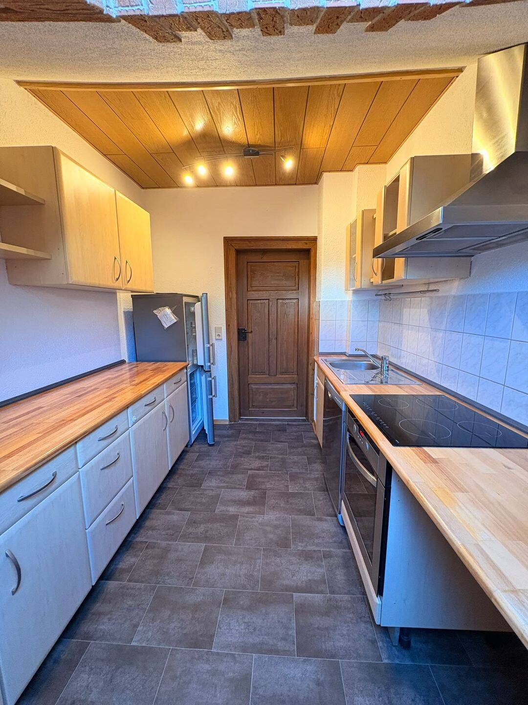 Schicke Dachgeschosswohnung im Zentrum von Colditz zu vermieten, 4680 Colditz