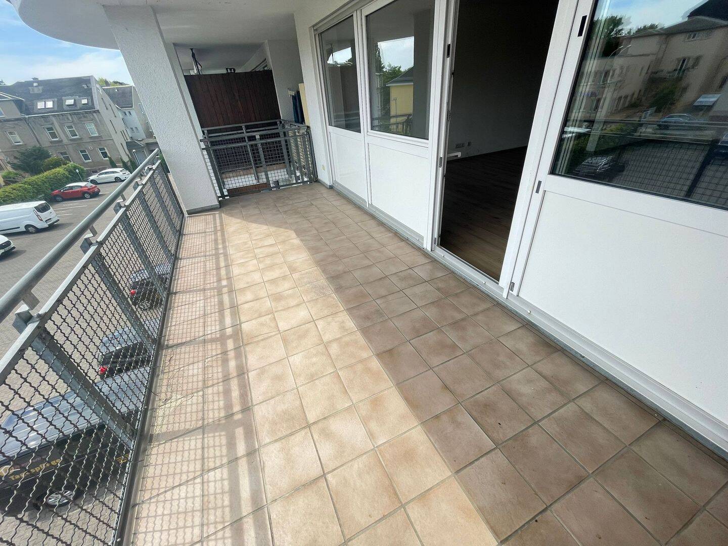 schöne 2- Zimmerwohnung mit großem Balkon, 9212 Limbach-Oberfrohna