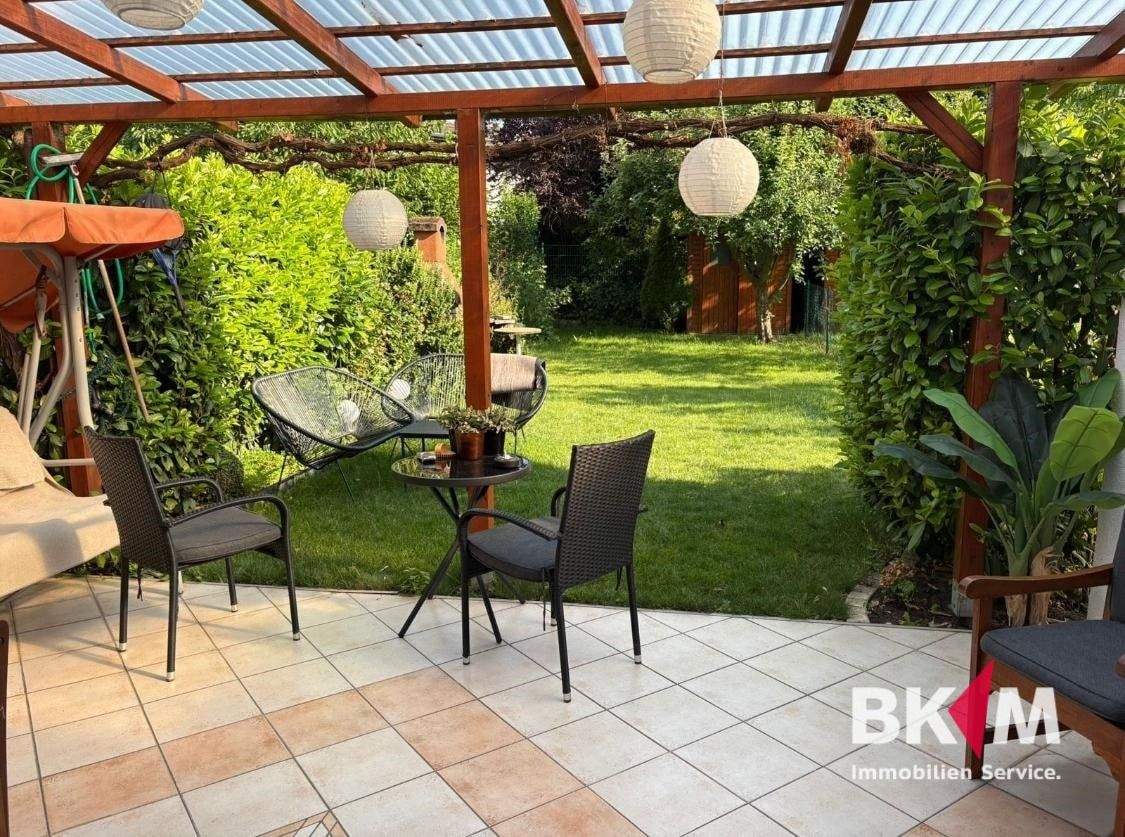 Gepflegtes Zuhause mit Garten, Terrasse und Stellplatz, 50997 Köln (Rodenkirchen)
