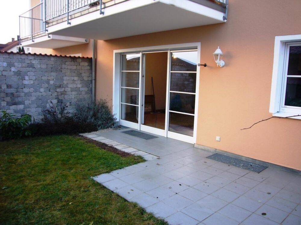 Attraktive 3-Zimmer-Erdgeschosswohnung mit Garage & Stellplatz in 85139 Wettstetten!, 85139 Wettstetten