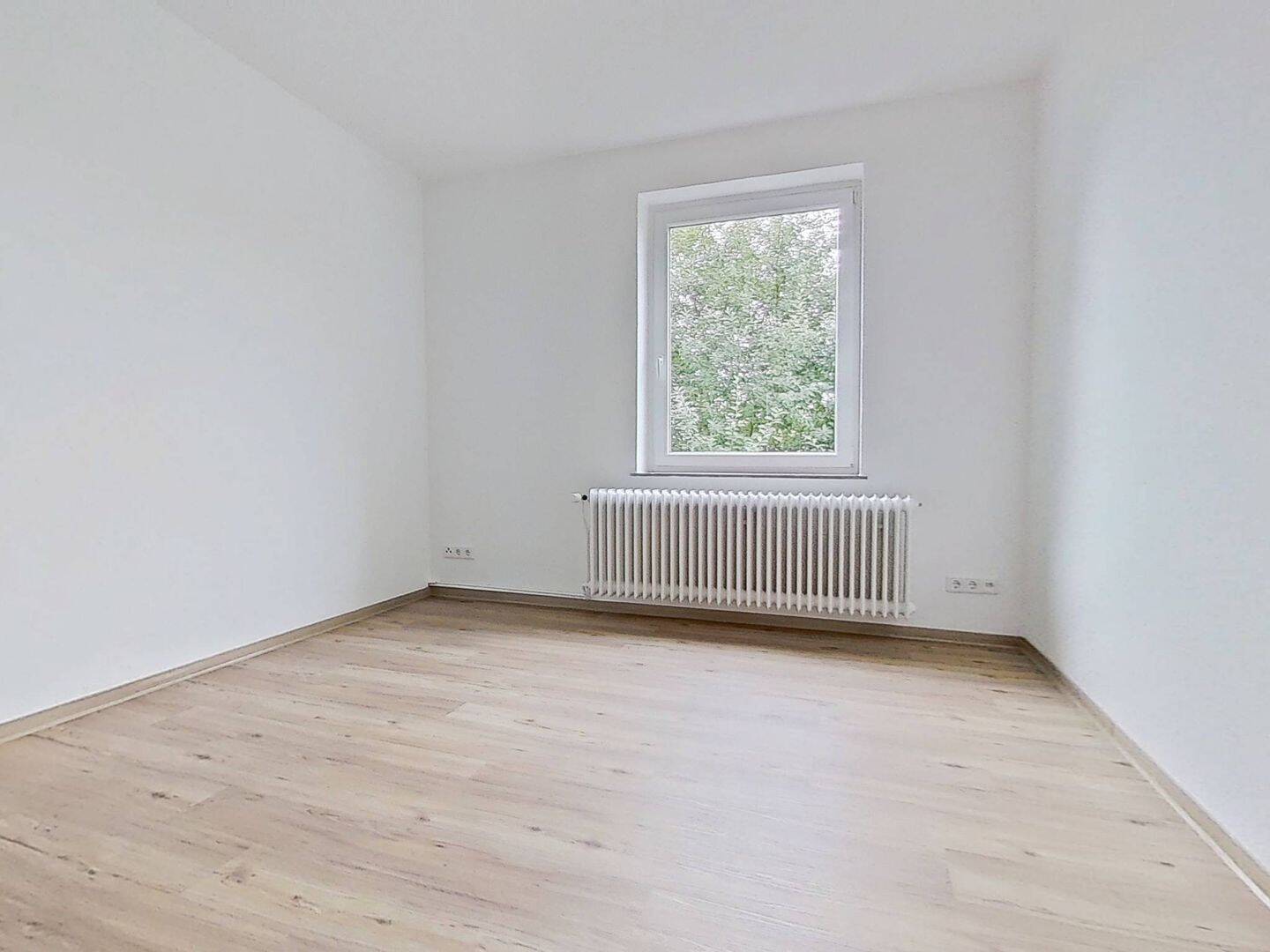Helle 2-Zimmer-Wohnung mit großer Wohnküche, 33607 Bielefeld (Innenstadt)