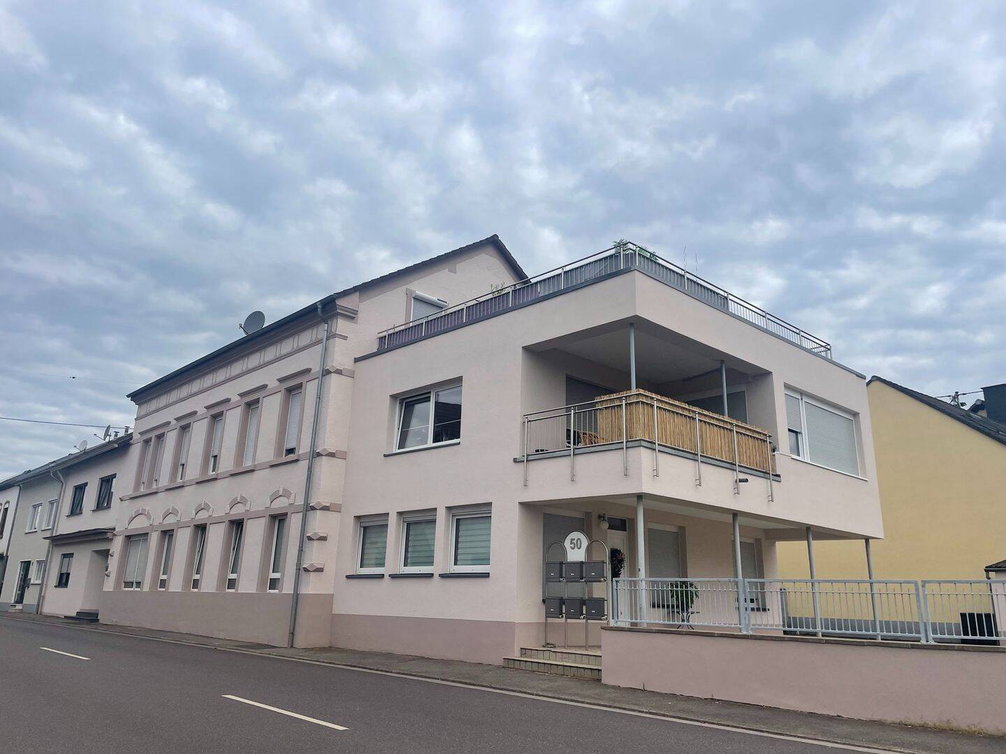 Kernsanierte Wohnung im 1. OG im Merziger Stadtteil zu vermieten, 66663 Merzig