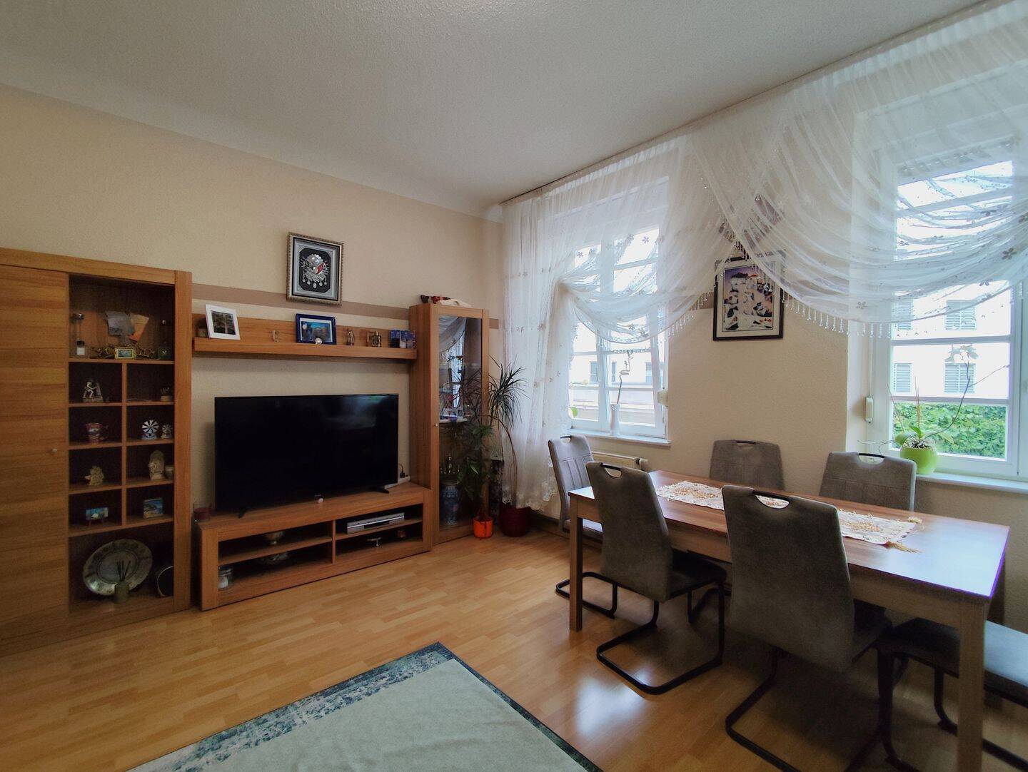 Herrschaftliches Altbau-Juwel mit Wellness-Bad in Kulmbach: Großzügiges Wohnen auf ca. 128 m², 95326 Kulmbach