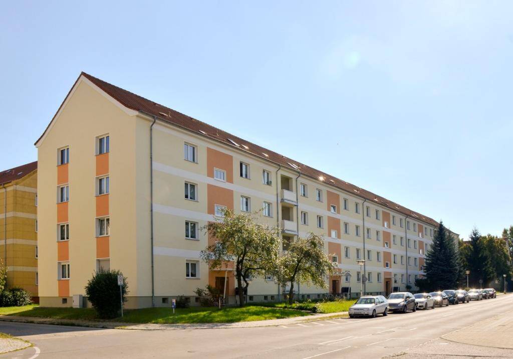 3-Raumwohnung mit Loggia im WK I, 2977 Hoyerswerda