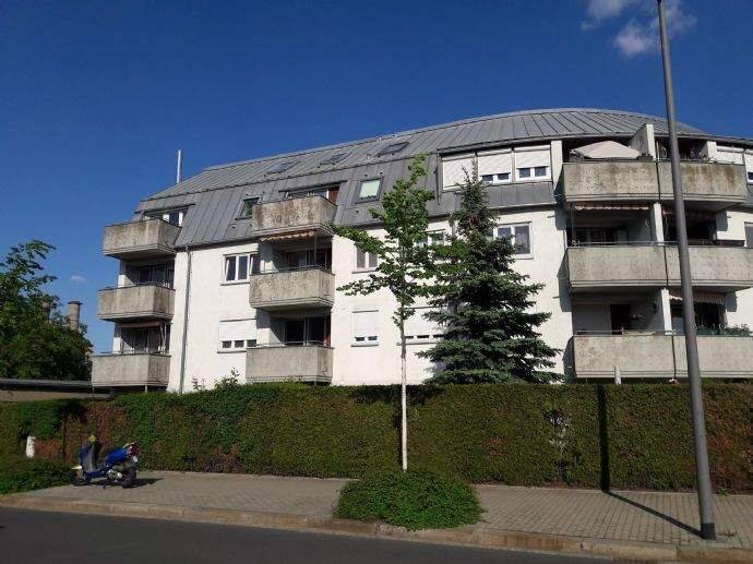Schicke Wohnung mit Balkon, 1257 Dresden (Großzschachwitz Leuben Lockwitz Niedersedlitz)