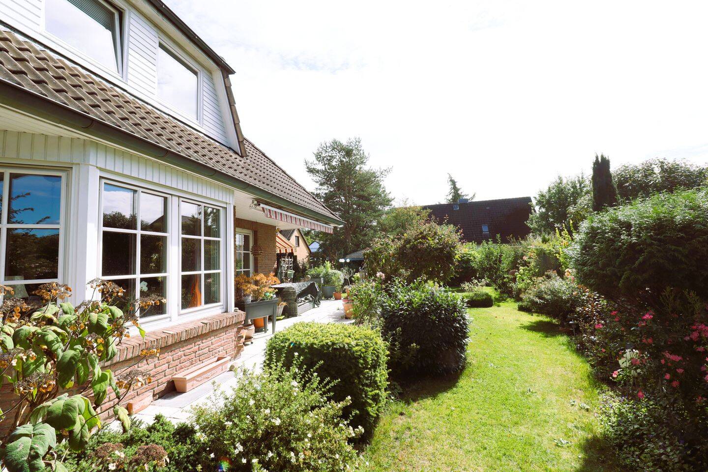 Ein großzügiges Zuhause mit Charakter, viel Platz und einem schönen Grundstück in Sievershütten, 24641 Sievershütten