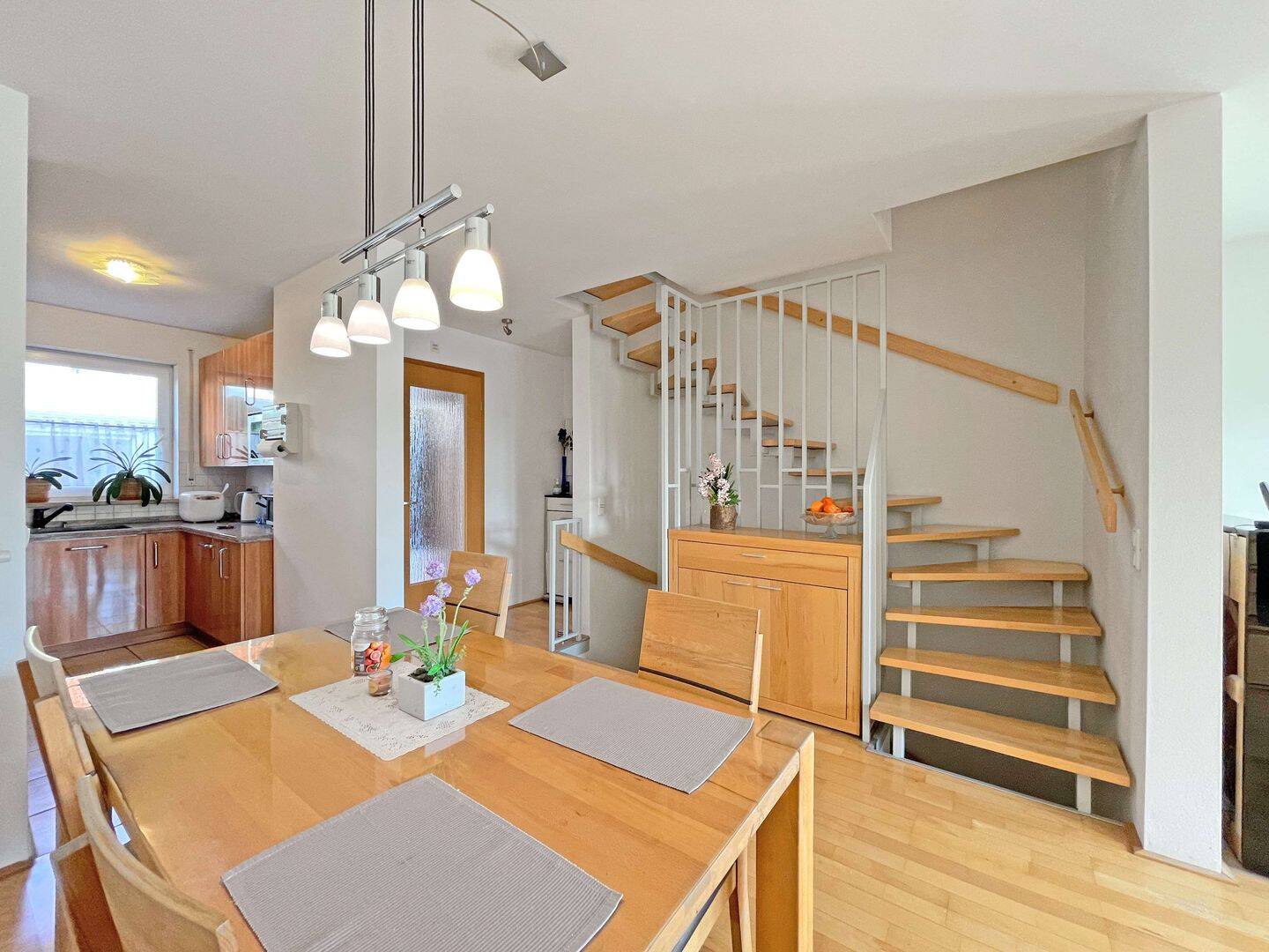 Modernes Reihenmittelhaus in Unterschleißheim, 85716 Unterschleißheim