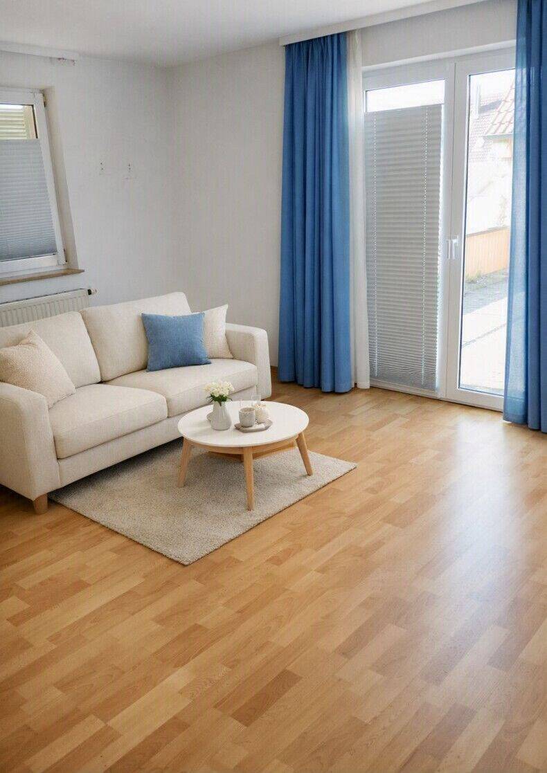 Vermietung – Schöne 4 Zimmer Wohnung mit Superterrasse zentral in Crailsheim – Bezugsfrei, 74564 Crailsheim