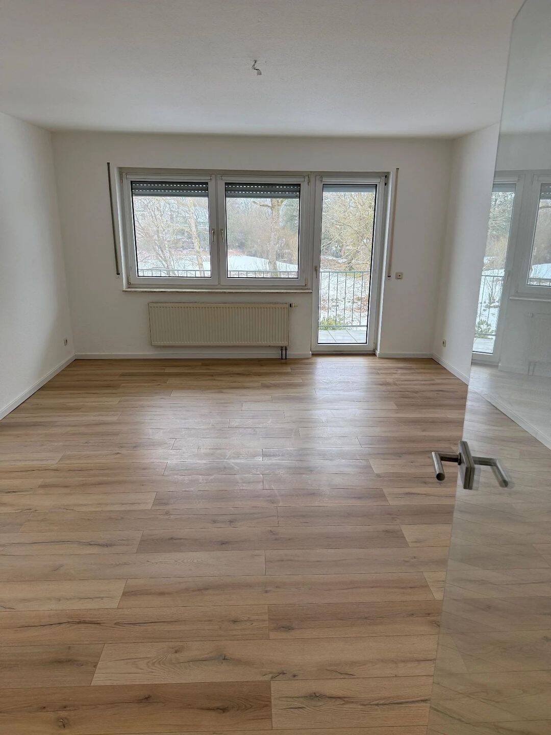 Erstbezug nach Kernsanierung – großzügige 3-Zimmer-Dachgeschosswohnung mit ca. 90 m², 56477 Rennerod