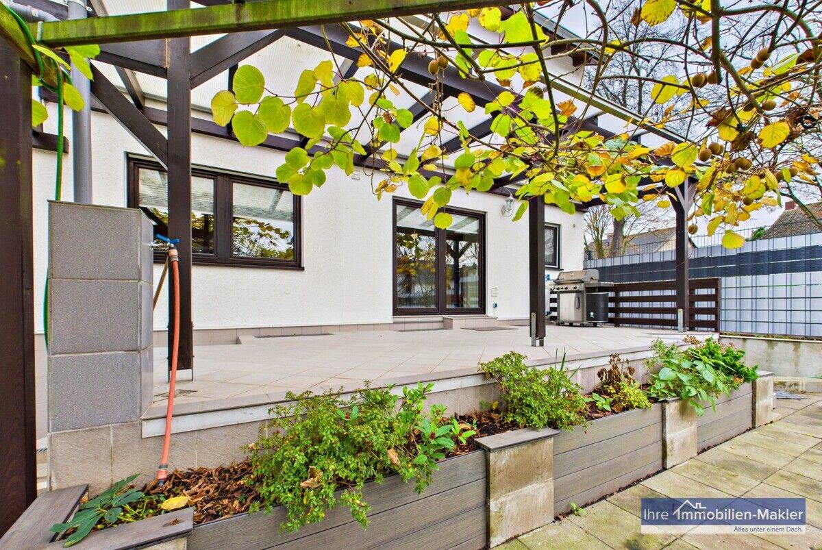 Wohnen wie im eigenen Haus – Familienidylle mit Garten, Pool, XXL-Garage & Energieklasse B, 45711 Datteln