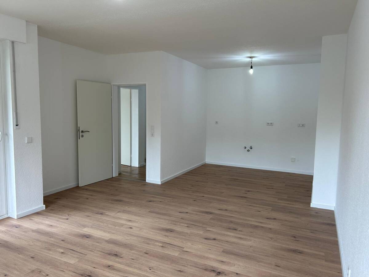 NEU RENOVIERT u. SOFORT BEZUGSFREI! Eigentumswohnung im EG / 3 Z/ ca. 64 m² in Wiedenbrück (WE 03), 33378 Rheda-Wiedenbrück