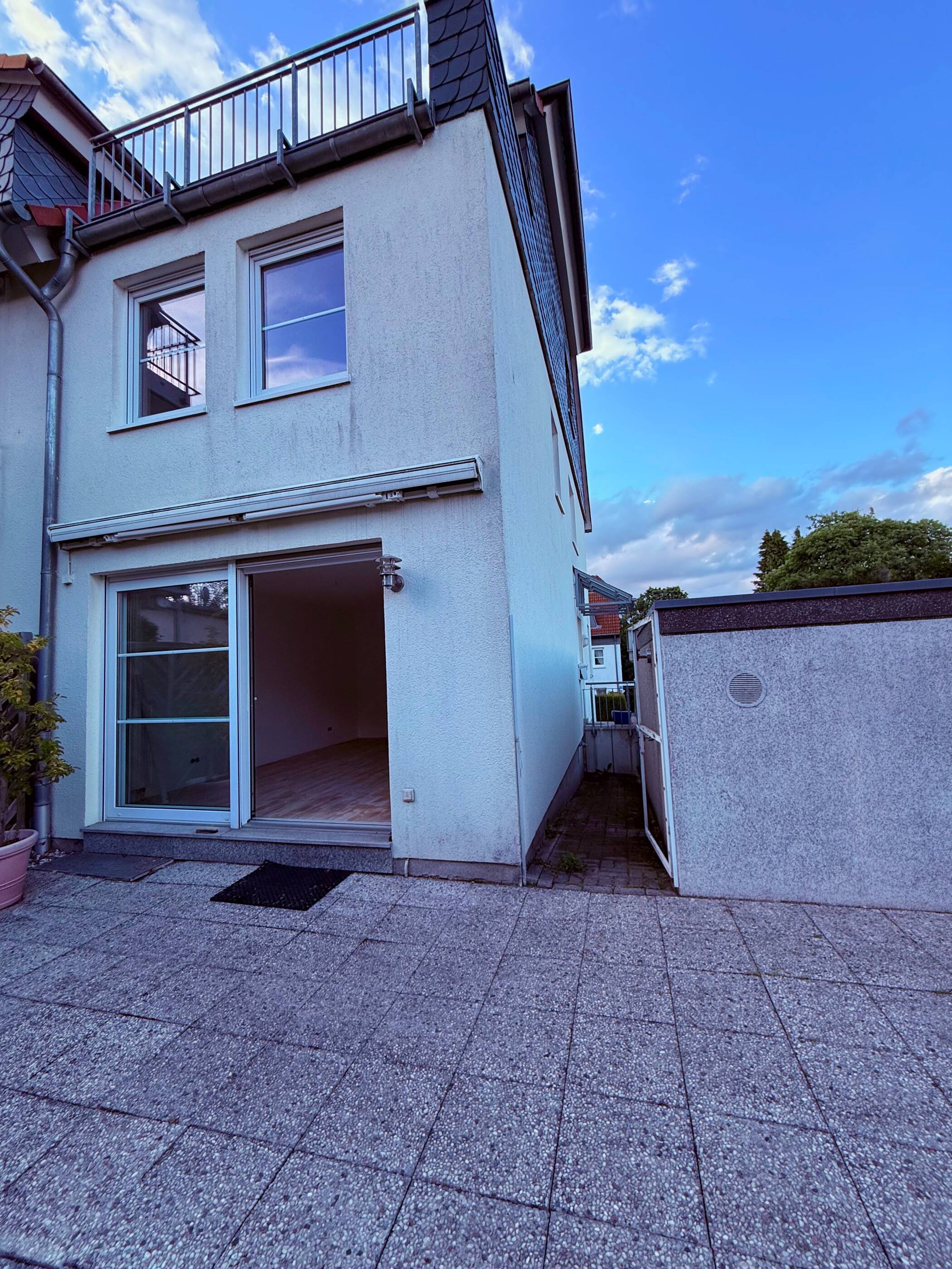 Haus in Haus Wohnung in bevorzugter Lage in Wuppertal-Ronsdorf, 42369 Wuppertal (Ronsdorf)