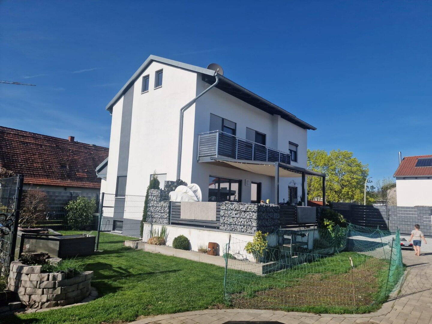 Kernsaniert EFH + großem Grundstück provisionsfrei Gewerbe Pferd, 93326 Abensberg