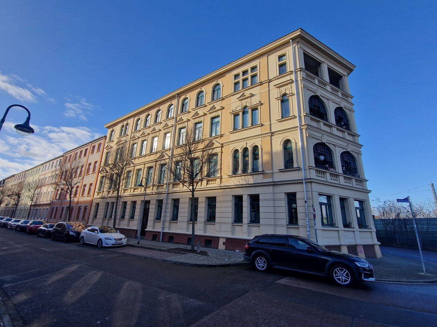 Neuwertige 4 Zimmer Wohnung mit großem Balkon, 4420 Markranstädt