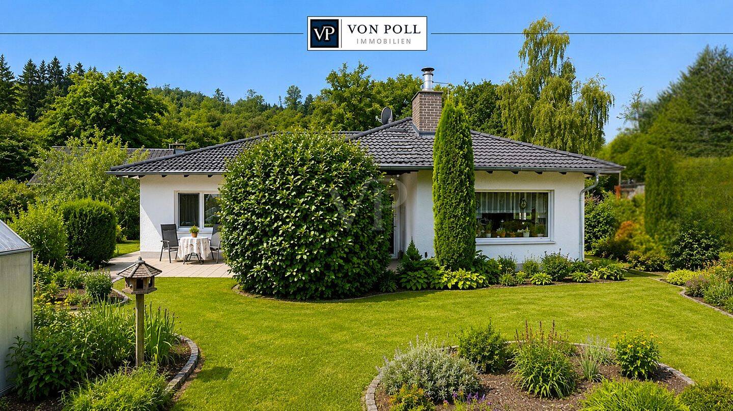Freistehendes Einfamilienhaus mit schönem Garten, Garage & viel Platz in Eppstein-Ehlhalten, 65817 Eppstein