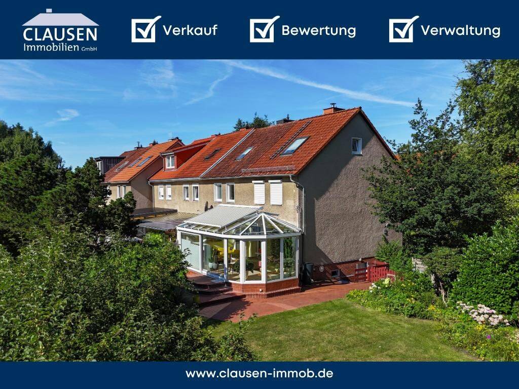 Modernes Reihenendhaus mit Wintergarten und liebevoll angelegtem Garten!, 24534 Neumünster (Innenstadt)