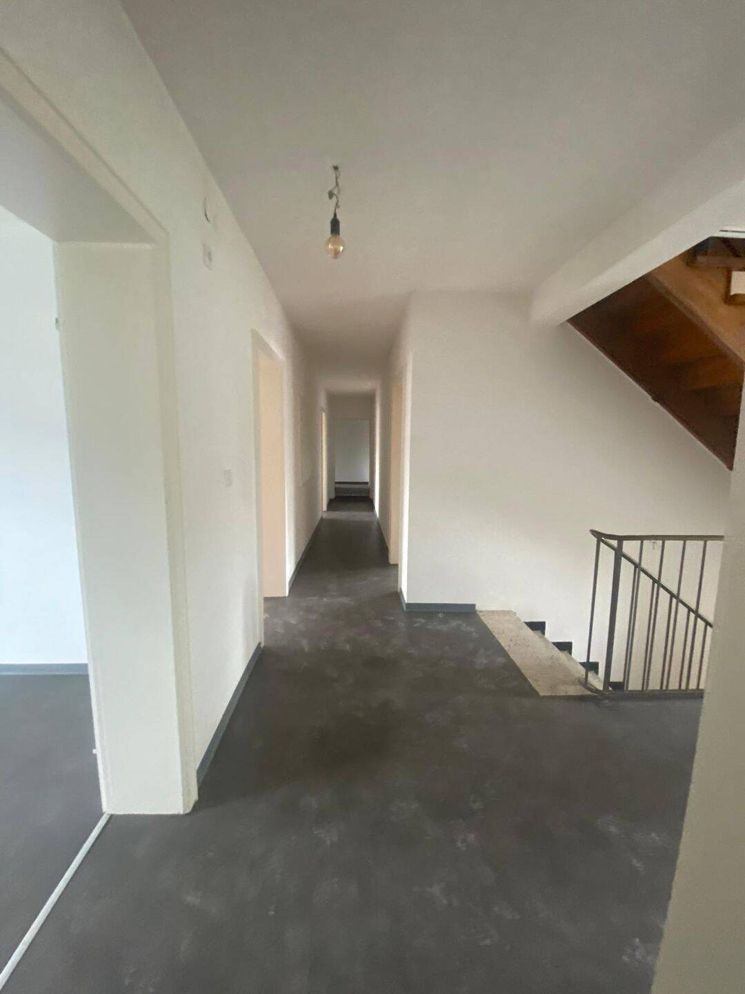 Große helle Wohnung, 97215 Simmershofen