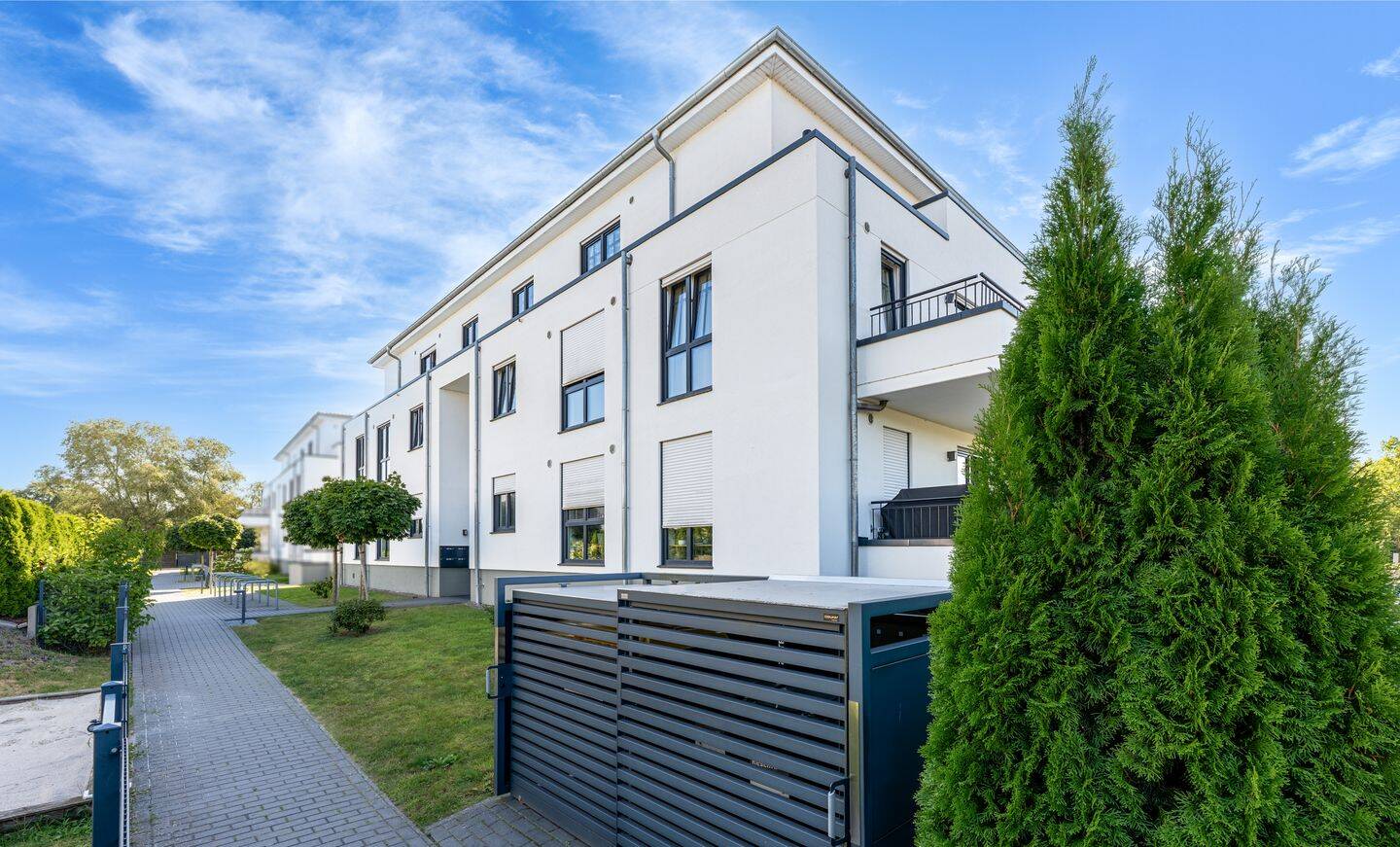 Penthouse mit Südwest-Terrasse und Tiefgaragenstellplatz, 28279 Bremen (Arsten Habenhausen Huckelriede)
