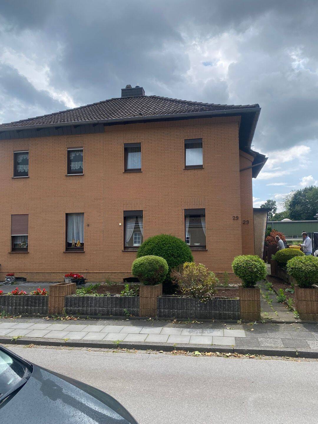 Kleine solide Doppelhaushälfte, 47269 Duisburg (Großenbaum Rahm)