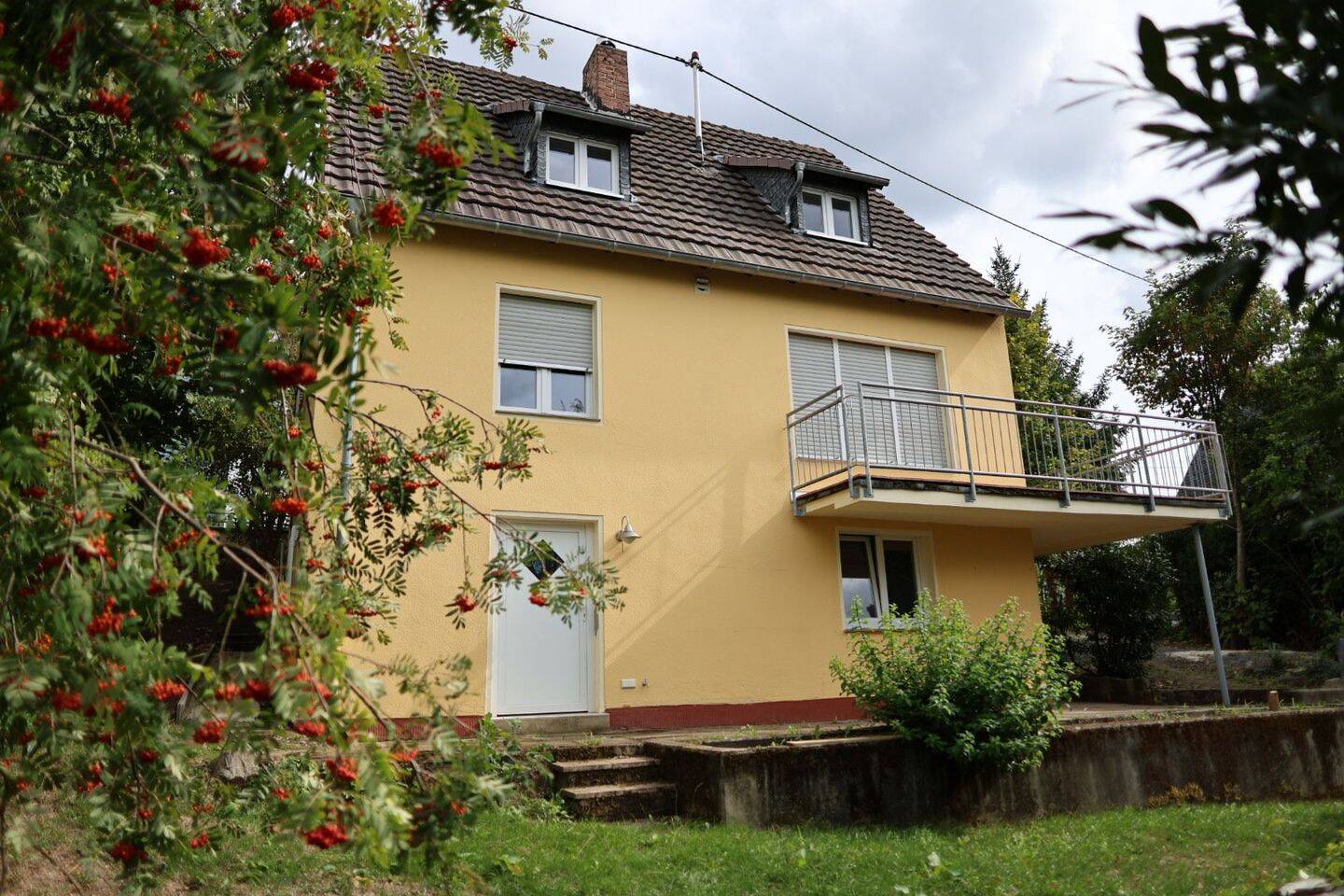 Wohnen über der Stadt – mit Blick auf die Festung Ehrenbreitstein, 56077 Koblenz
