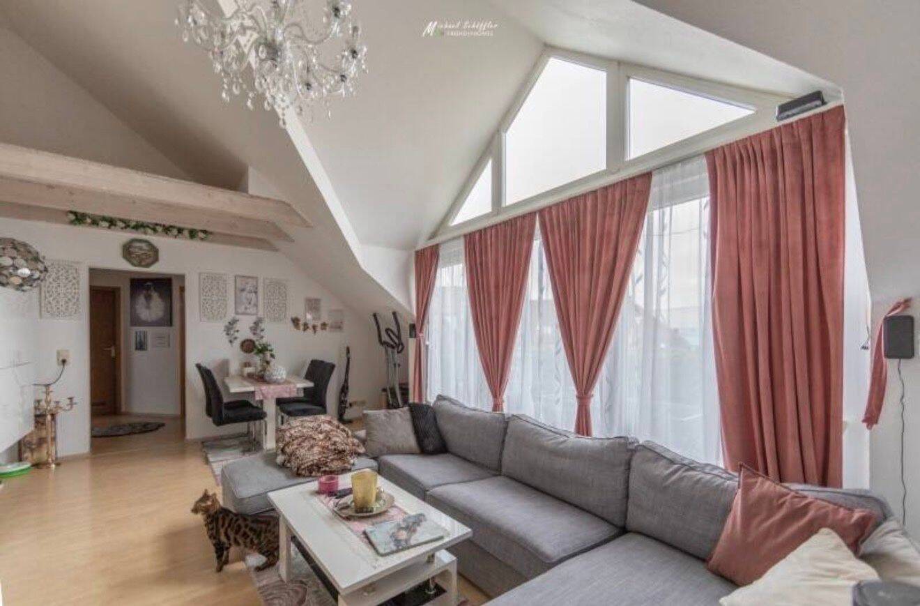 Nachmieter für 3-Zimmer Dachgeschossswohnung, 90443 Nürnberg