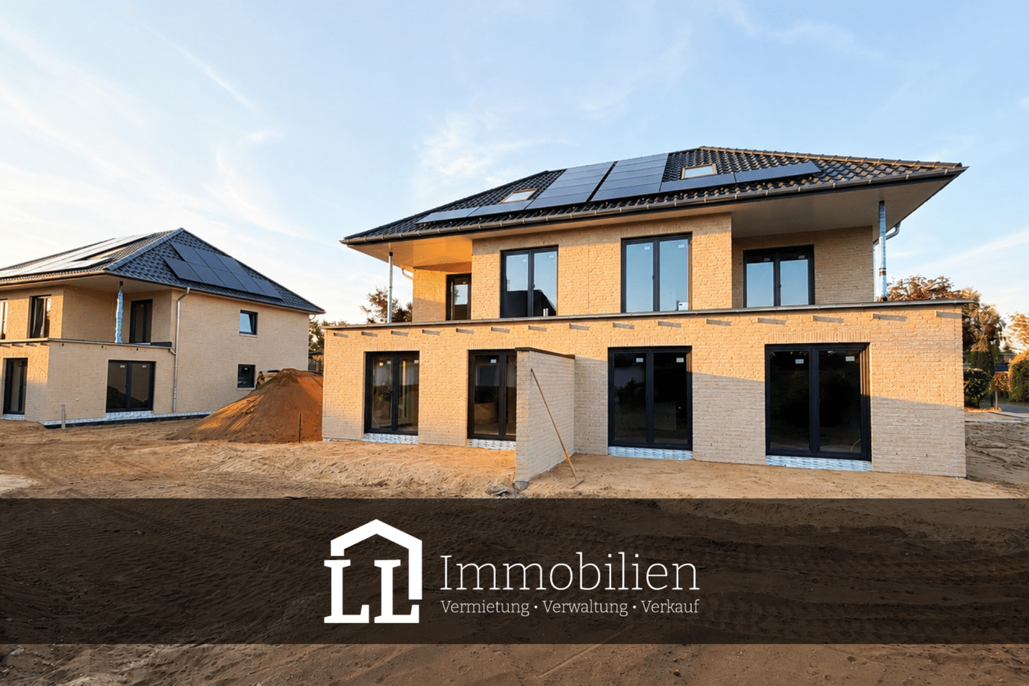 Neubau-Doppelhaushälfte: Wohnen ohne Kompromisse (provisionsfrei)., 24576 Hitzhusen