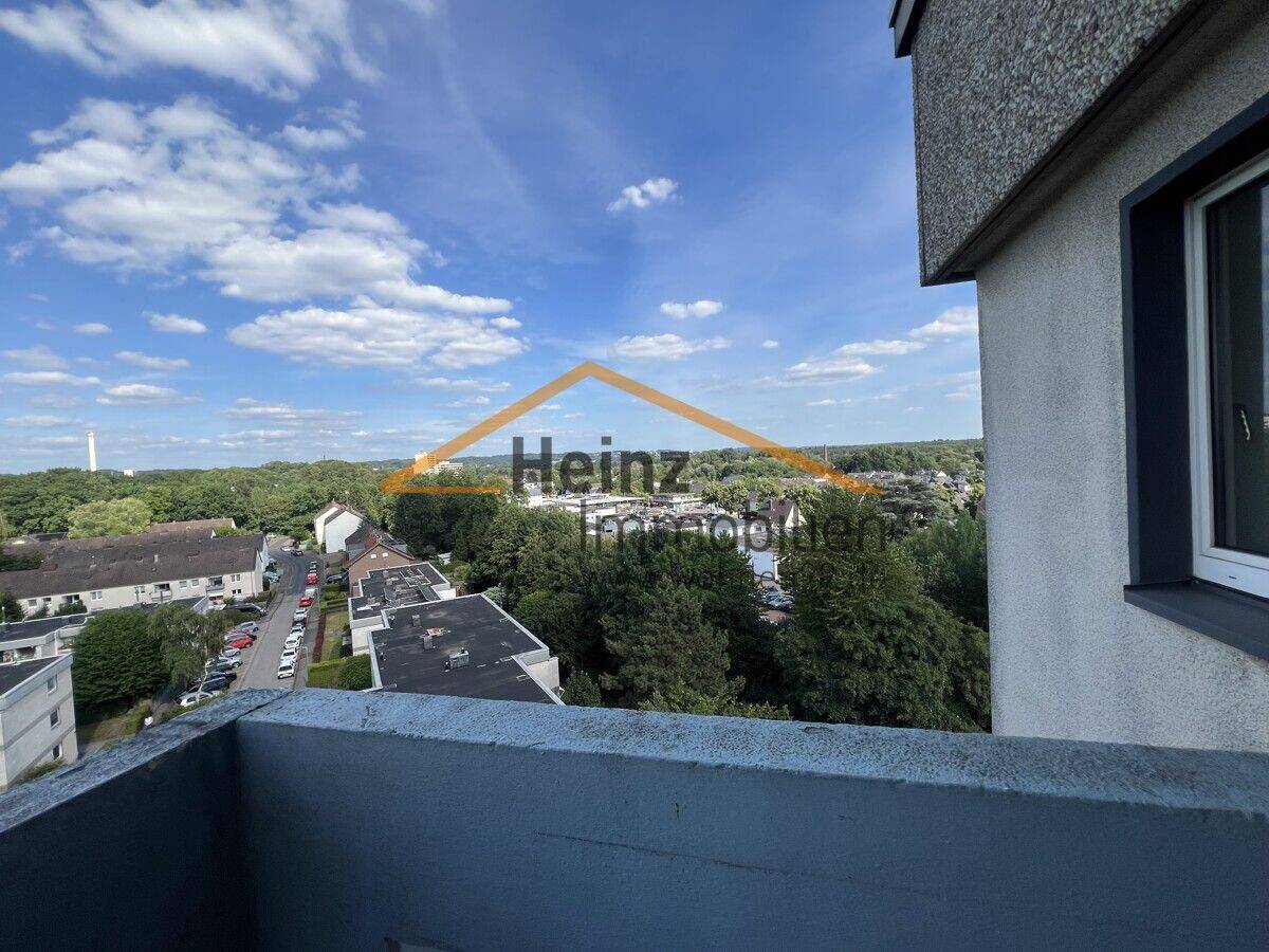 Eigentumswohnung mit traumhaftem Ausblick in ruhiger Lage von GL-Hand !!!, 51469 Bergisch Gladbach