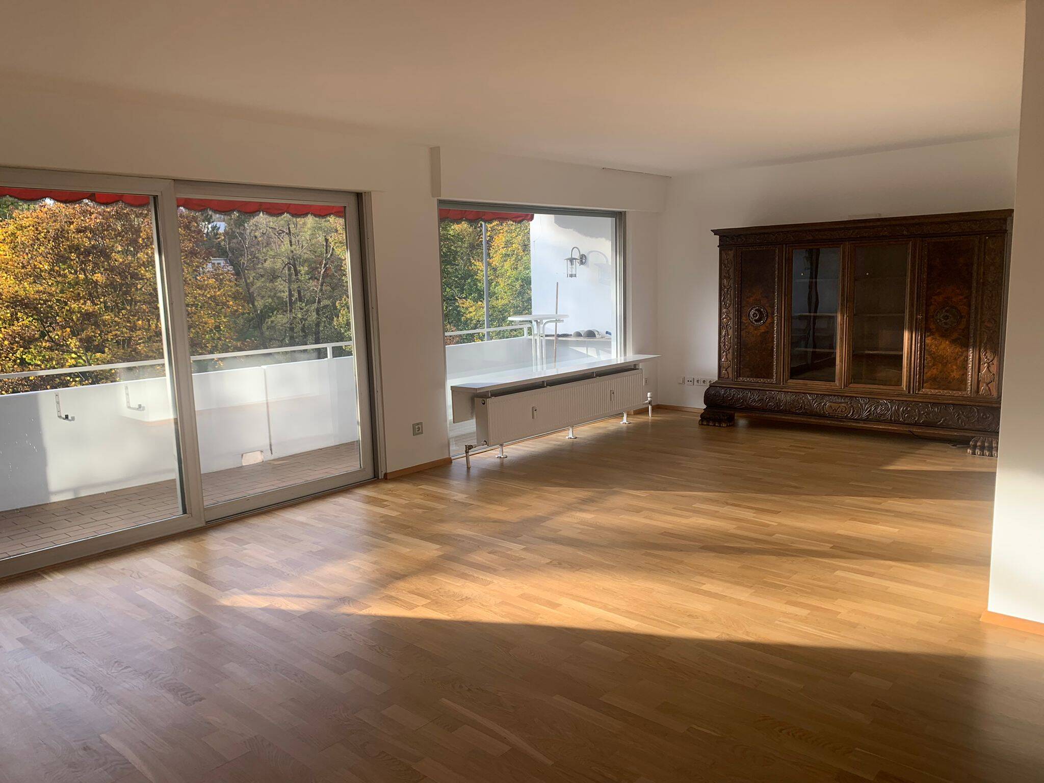 Geräumige Wohnung mit Balkon und Parkblick, 65191 Wiesbaden (Bierstadt Sonnenberg Wiesbaden)