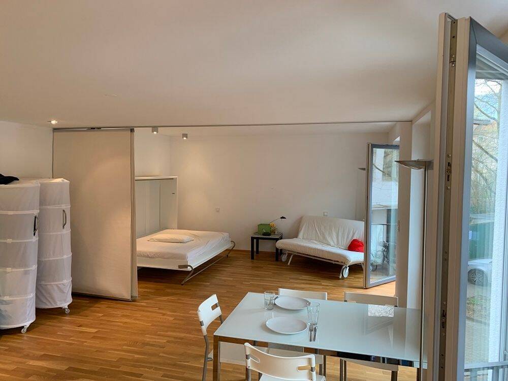 Moderne möblierte 1-2 Zimmer Wohnung in Freiburg im Breisgrau – befristet, 79098 Freiburg im Breisgau (Altstadt Neuburg Oberau)