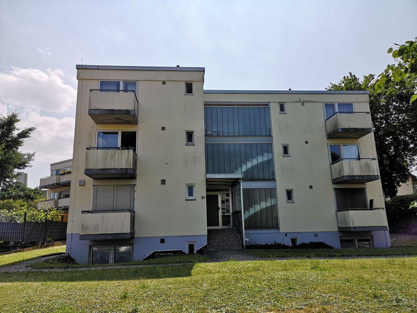 Helle 1 Zimmer-Wohnung mit Balkon in top Lage zum UKGM & Bahnhof, Leihgesterner Weg 3, Gießen, 35392 Gießen