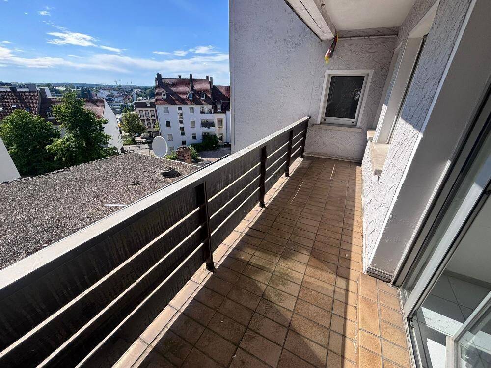 +++Modernisierte 3-Zimmer Wohnung mit Balkon in zentraler Lage von Pirmasens +++, 66953 Pirmasens (Innenstadt)