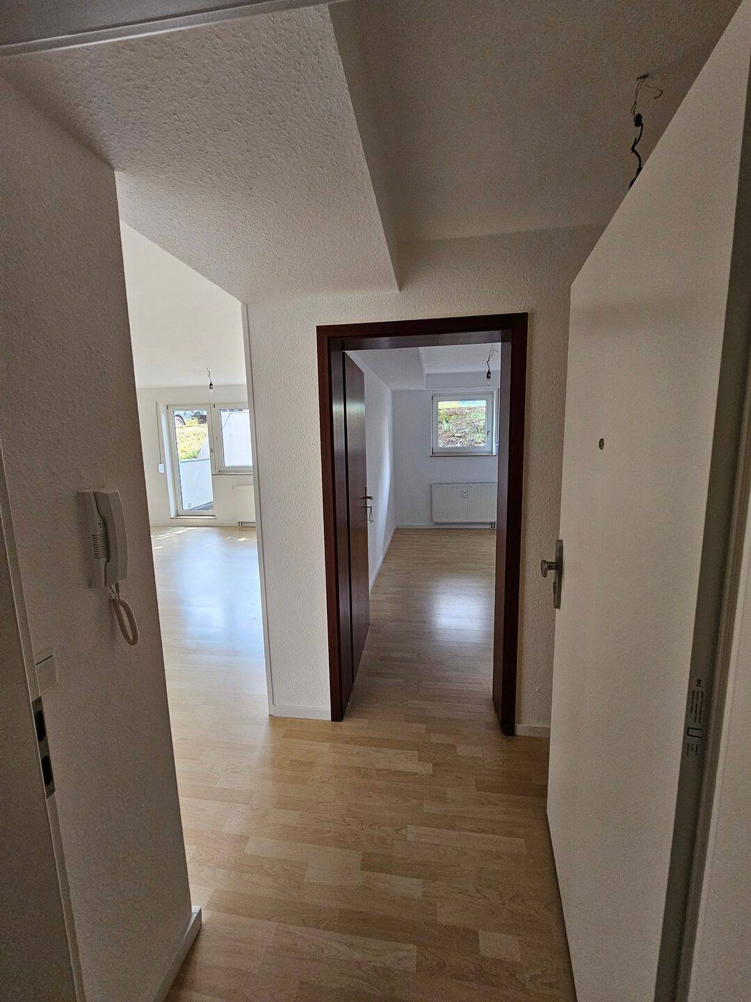 Schöne Ruhige 3 Zimmerwohnung mit Terrasse, 74232 Abstatt