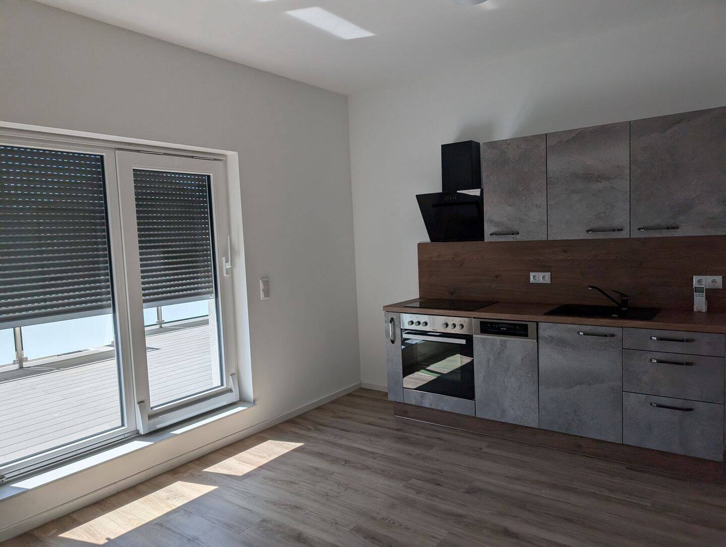 Moderne 2-Raumwohnung mit Balkon und Klimaanlage, 39359 Calvörde
