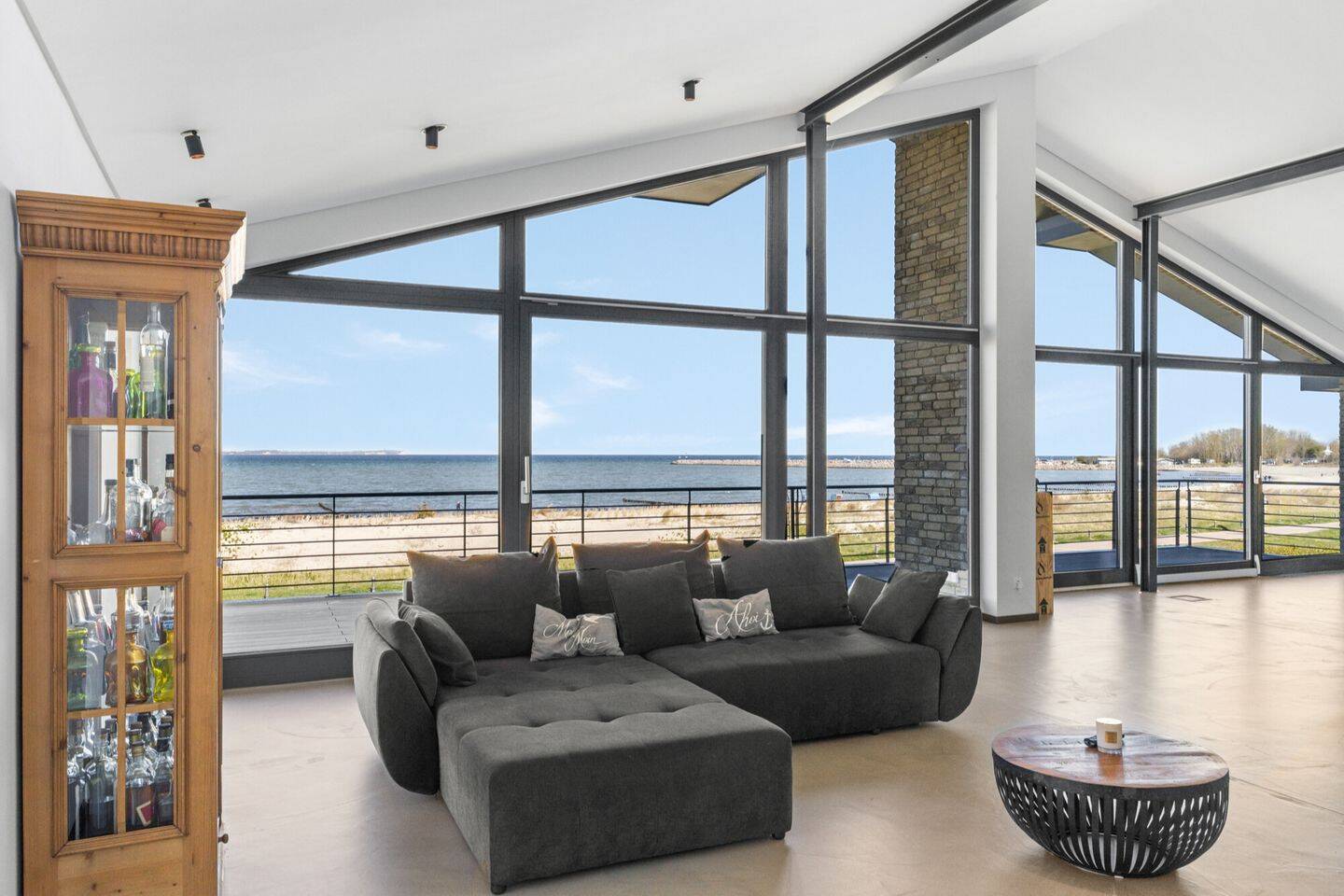 Exklusives Penthouse – direkt am Meer und Blick auf Kap Arkona, 18551 Glowe
