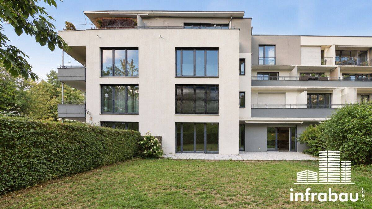 Exklusive Gartenwohnung in Bestlage – 3-Zimmer-Wohntraum mit ca. 175 m² Privatgarten, zwei Terrassen & hochwertiger Ausstattung, 86159 Augsburg (Antonsviertel Hochfeld Innenstadt Universitätsviertel)