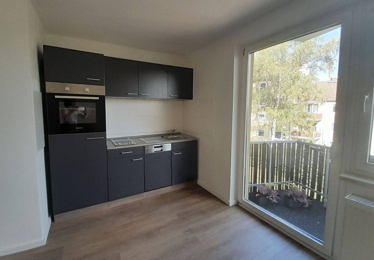 Hübsche Wohnung in 95030 Hof, 95030 Hof (Epplas Innenstadt Osseck Unterkotzau Wölbattendorf)